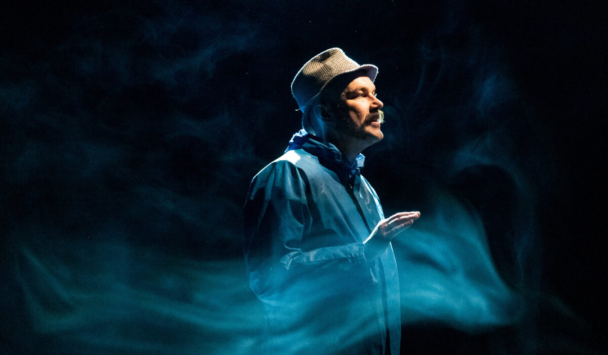 Mainoskuva teatteri, potretti kuvaus Joensuu Jarno Artika, henkilökuvaus joensuu, teatterinäyttelijä